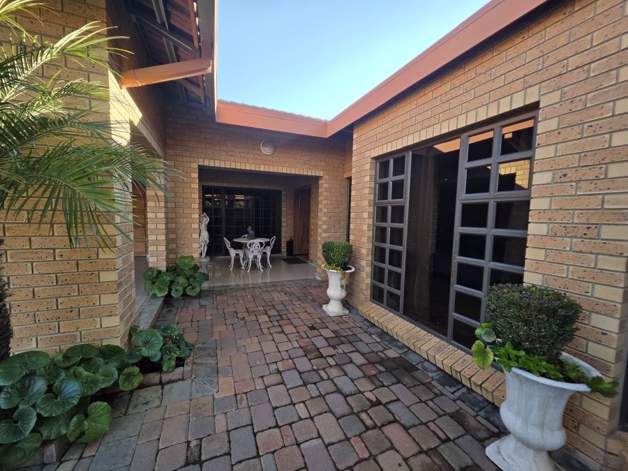 2 Bedroom Property for Sale in Jan Cillierspark Free State